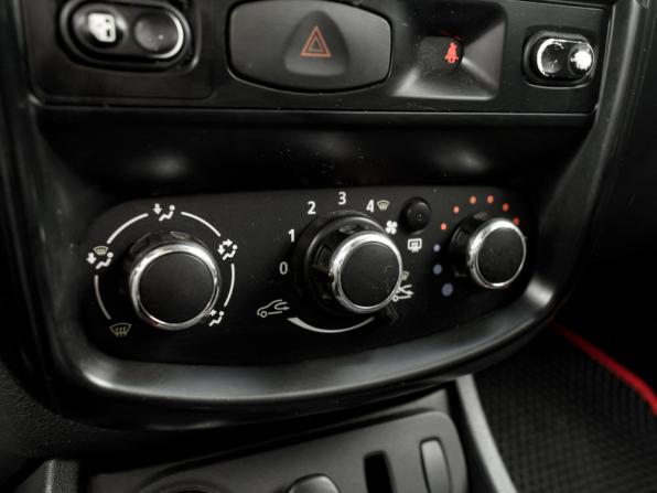 Renault Duster I с пробегом 2014 года, цена 650 000 рублей, 236553 км, внедорожник, Автокод Объявления