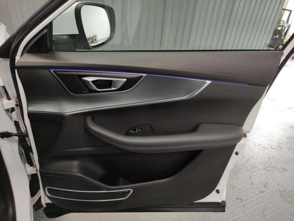 Xcite X-Cross 7 с пробегом 2024 года, цена 1 630 000 рублей, 64381 км, внедорожник, Автокод Объявления