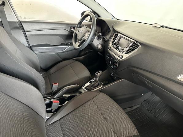 Hyundai Solaris II с пробегом 2019 года, цена 1 565 000 рублей, 52469 км, седан, Автокод Объявления
