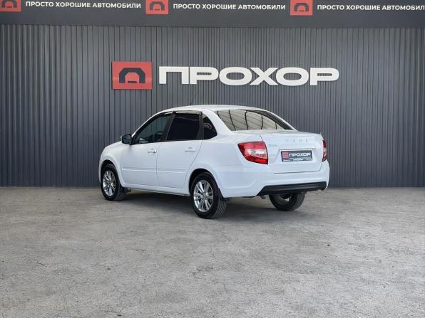 Lada (ВАЗ) Granta I Рестайлинг с пробегом 2024 года, цена 877 000 рублей, 29963 км, седан, Автокод Объявления