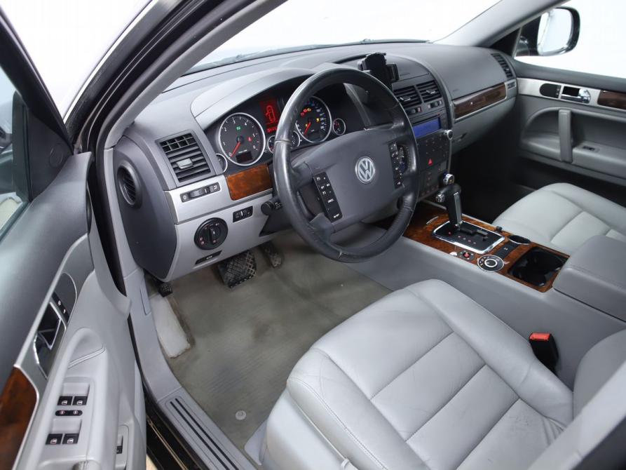 Volkswagen Touareg I Рестайлинг Уфа  - изображение 9