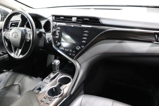 Toyota Camry VIII (XV70) с пробегом 2019 года, цена 3 085 000 рублей, 78365 км, седан, Автокод Объявления