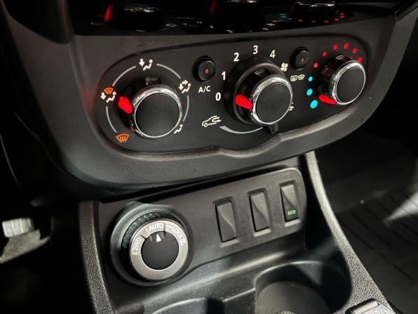 Renault Duster I Рестайлинг с пробегом 2018 года, цена 1 180 000 рублей, 128407 км, внедорожник, Автокод Объявления