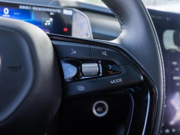 Geely Boyue Cool с пробегом 2023 года, цена 1 999 000 рублей, 29005 км, внедорожник, Автокод Объявления