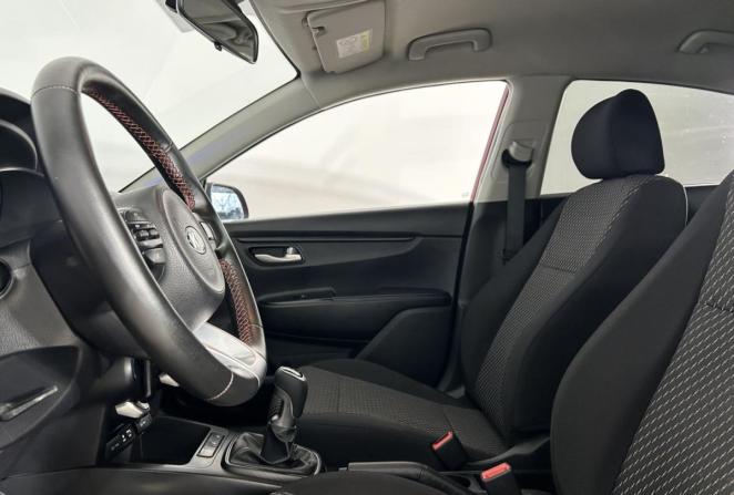 Kia Rio IV с пробегом 2017 года, цена 1 290 000 рублей, 75539 км, седан, Автокод Объявления