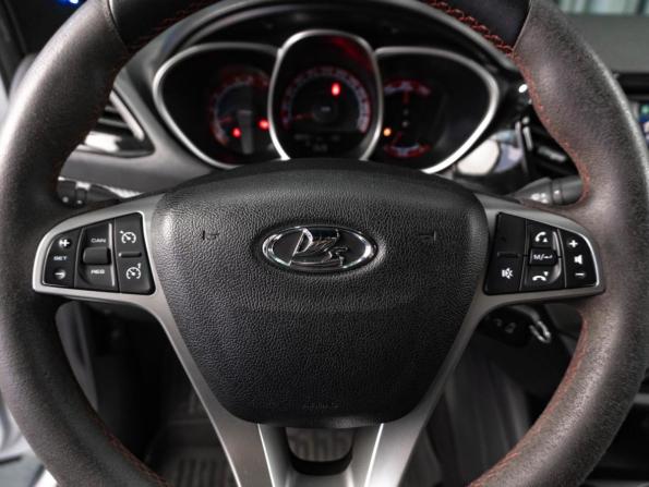 Lada (ВАЗ) Vesta I с пробегом 2019 года, цена 1 070 000 рублей, 132231 км, седан, Автокод Объявления