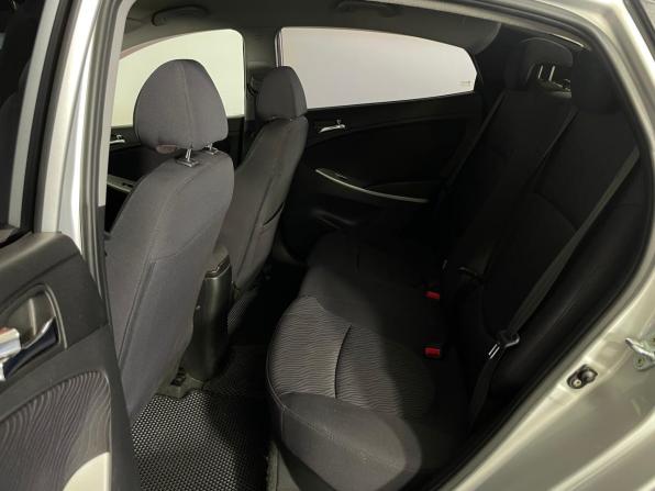 Hyundai Solaris I с пробегом 2012 года, цена 775 000 рублей, 224201 км, седан, Автокод Объявления