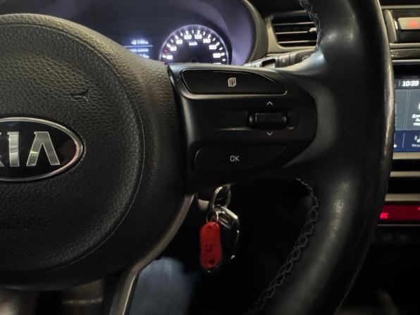 Kia Rio IV с пробегом 2018 года, цена 1 319 000 рублей, 131973 км, хэтчбек, Автокод Объявления