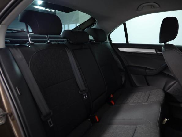 Skoda Rapid II с пробегом 2021 года, цена 1 429 000 рублей, 163597 км, лифтбек, Автокод Объявления