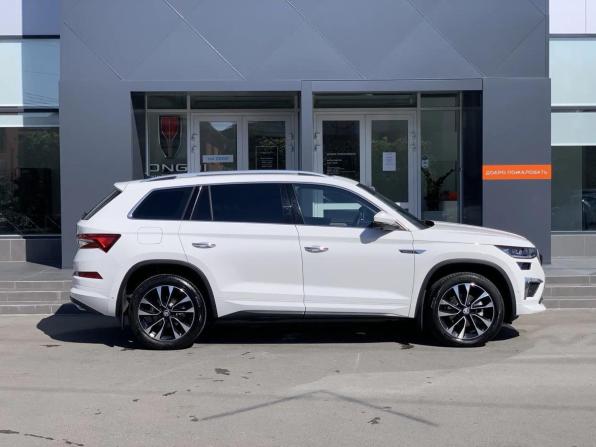 Skoda Kodiaq I Рестайлинг с пробегом 2024 года, цена 4 095 000 рублей, 11000 км, внедорожник, Автокод Объявления
