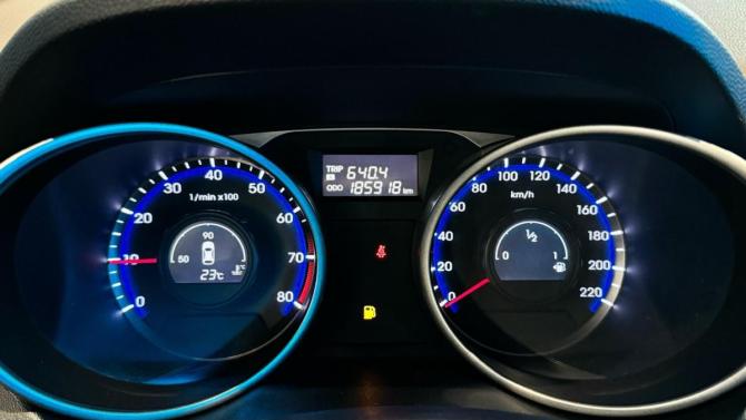 Hyundai ix35 I Рестайлинг с пробегом 2014 года, цена 1 150 000 рублей, 185918 км, внедорожник, Автокод Объявления
