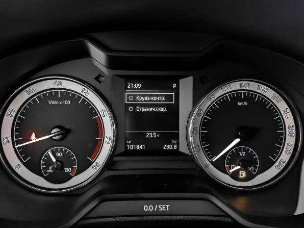 Skoda Octavia III (A7) Рестайлинг с пробегом 2019 года, цена 1 880 000 рублей, 101838 км, лифтбек, Автокод Объявления