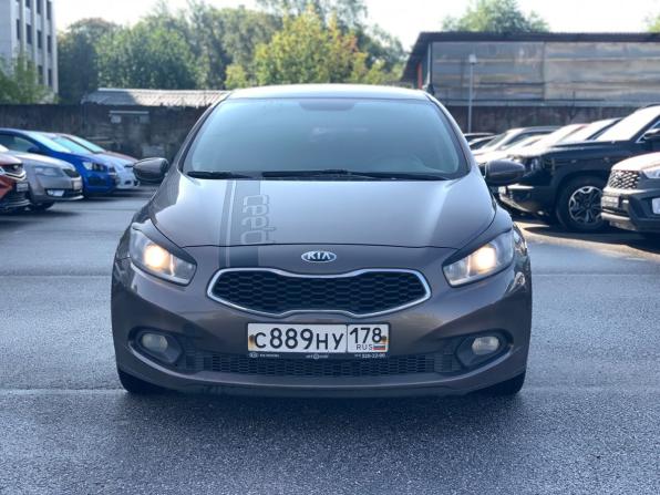 Kia Ceed II с пробегом 2014 года, цена 899 000 рублей, 88215 км, хэтчбек, Автокод Объявления