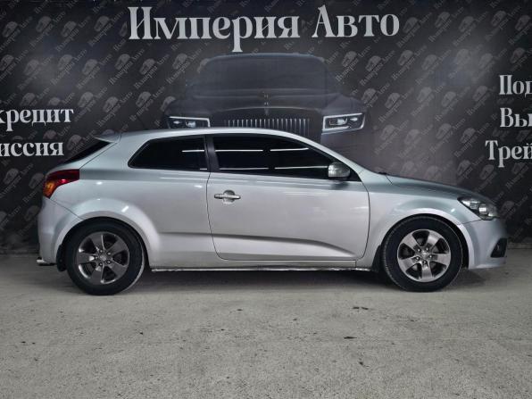 Kia Ceed I Рестайлинг с пробегом 2011 года, цена 695 000 рублей, 258000 км, хэтчбек, Автокод Объявления