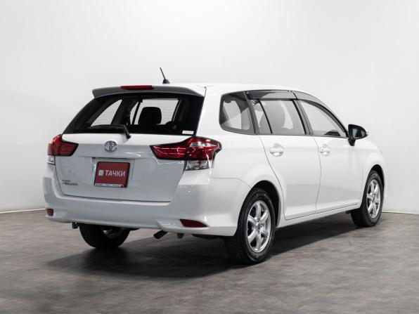 Toyota Corolla XI (E160 E170) Рестайлинг 2 с пробегом 2022 года, цена 1 800 000 рублей, 33000 км, универсал, Автокод Объявления