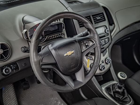 Chevrolet Aveo II с пробегом 2013 года, цена 469 000 рублей, 240000 км, седан, Автокод Объявления