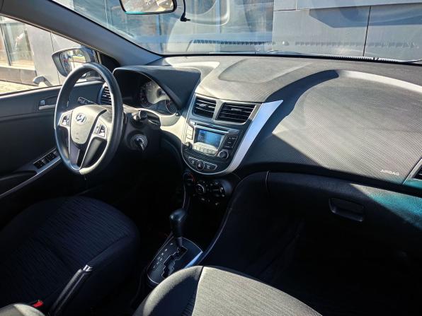 Hyundai Solaris I Рестайлинг с пробегом 2016 года, цена 1 090 000 рублей, 91053 км, хэтчбек, Автокод Объявления
