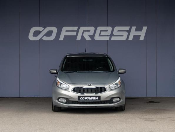 Kia Ceed II с пробегом 2013 года, цена 1 220 000 рублей, 144165 км, хэтчбек, Автокод Объявления