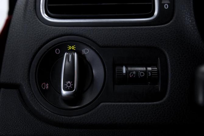 Volkswagen Polo V с пробегом 2010 года, цена 549 000 рублей, 287919 км, хэтчбек, Автокод Объявления