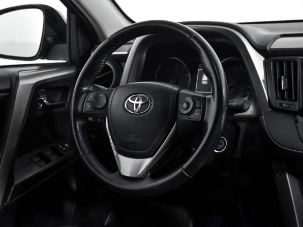 Toyota RAV4 IV (XA40) Рестайлинг с пробегом 2017 года, цена 2 349 000 рублей, 152427 км, внедорожник, Автокод Объявления