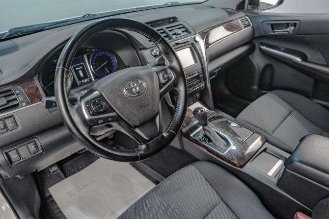 Toyota Camry VII (XV50) Рестайлинг с пробегом 2017 года, цена 1 969 000 рублей, 113000 км, седан, Автокод Объявления