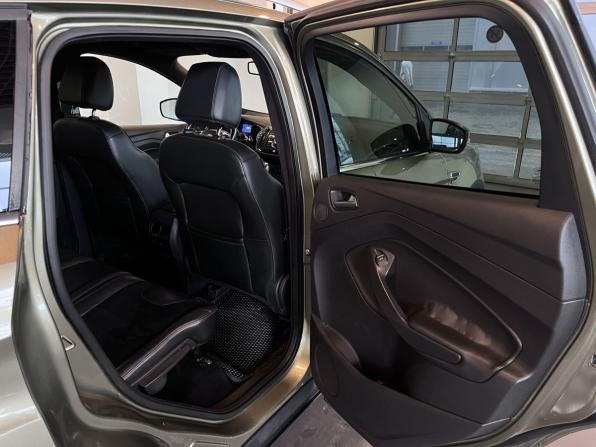 Ford Kuga II с пробегом 2012 года, цена 1 237 000 рублей, 176716 км, внедорожник, Автокод Объявления