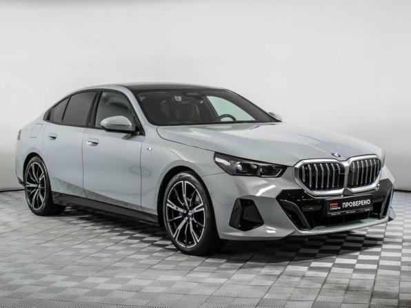 BMW 5 серии VIII (G60/G61/G68) с пробегом 2024 года, цена 8 400 000 рублей, 12410 км, седан, Автокод Объявления