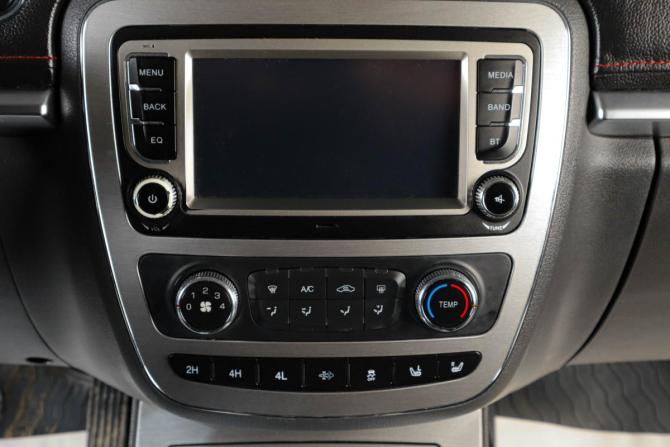 JAC T6 с пробегом 2022 года, цена 1 349 000 рублей, 130000 км, offers.body_type.unknown, Автокод Объявления