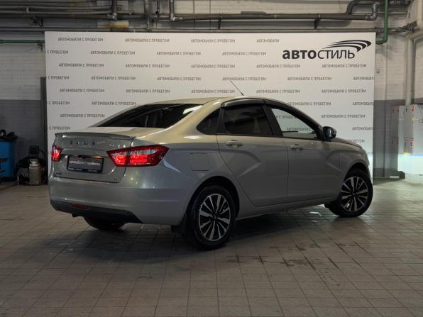 Lada (ВАЗ) Vesta I с пробегом 2018 года, цена 879 000 рублей, 55624 км, седан, Автокод Объявления