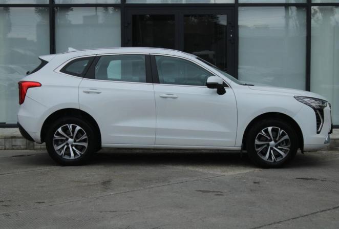 Haval Jolion I с пробегом 2023 года, цена 1 680 000 рублей, 45443 км, внедорожник, Автокод Объявления