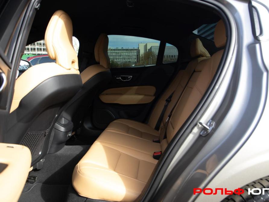 Volvo S60 III Москва  - изображение 8