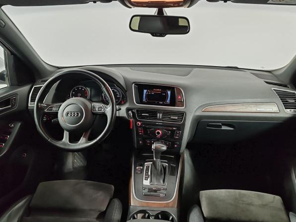Audi Q5 I (8R) Рестайлинг с пробегом 2015 года, цена 1 999 000 рублей, 180755 км, внедорожник, Автокод Объявления