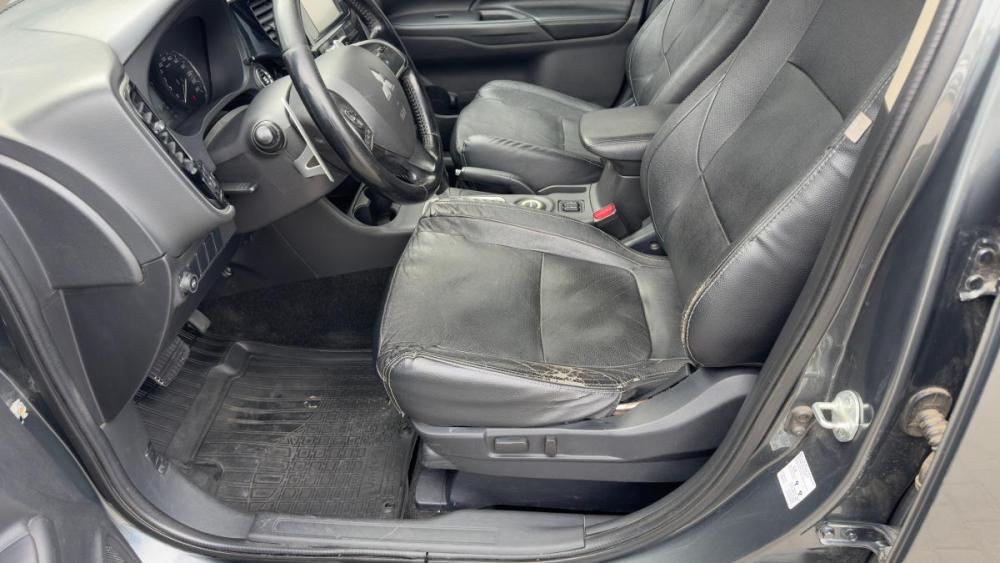 Mitsubishi Outlander III Рестайлинг Ростов-на-Дону  - изображение 16