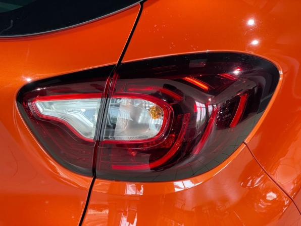 Renault Kaptur I с пробегом 2016 года, цена 1 249 000 рублей, 217920 км, внедорожник, Автокод Объявления