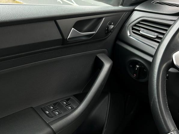 Volkswagen Polo VI с пробегом 2022 года, цена 1 614 500 рублей, 74683 км, лифтбек, Автокод Объявления