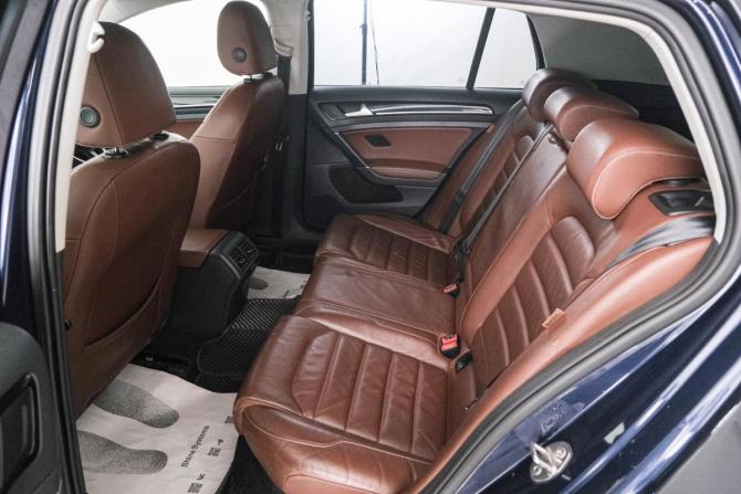 Volkswagen Golf VII с пробегом 2013 года, цена 1 249 000 рублей, 120000 км, хэтчбек, Автокод Объявления