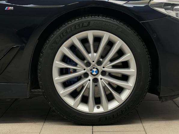 BMW 5 серии VII (G30/G31/G38) с пробегом 2017 года, цена 3 425 000 рублей, 152413 км, седан, Автокод Объявления