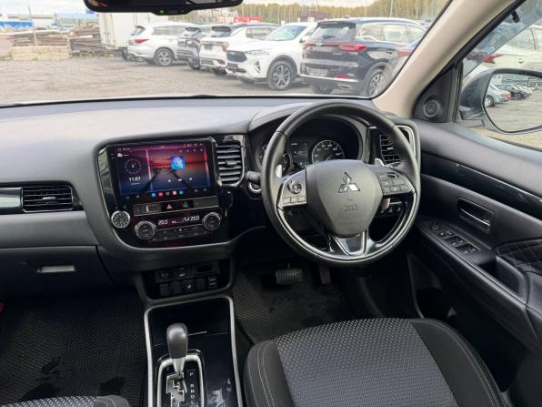 Mitsubishi Outlander III Рестайлинг 3 с пробегом 2019 года, цена 1 985 000 рублей, 180000 км, внедорожник, Автокод Объявления