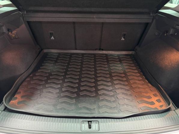 Volkswagen Tiguan II с пробегом 2017 года, цена 2 050 000 рублей, 143194 км, внедорожник, Автокод Объявления