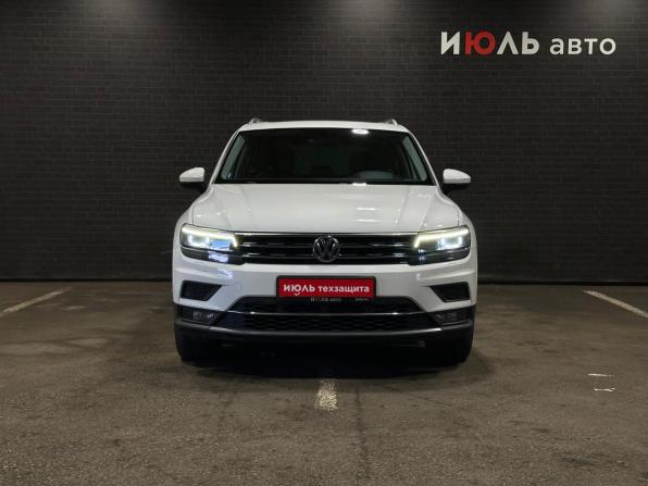 Volkswagen Tiguan II с пробегом 2017 года, цена 2 685 000 рублей, 107108 км, внедорожник, Автокод Объявления
