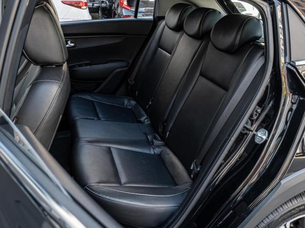 Kia Rio IV Рестайлинг с пробегом 2021 года, цена 1 950 000 рублей, 88523 км, хэтчбек, Автокод Объявления