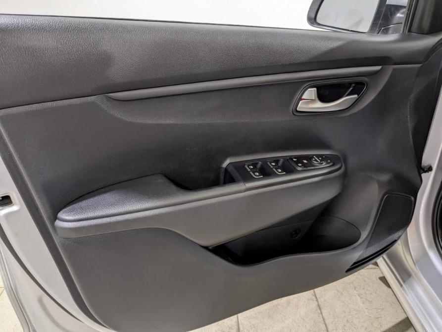 Kia Rio IV Химки  - изображение 18