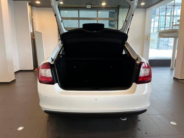 Skoda Rapid I Рестайлинг с пробегом 2019 года, цена 1 349 000 рублей, 157610 км, лифтбек, Автокод Объявления