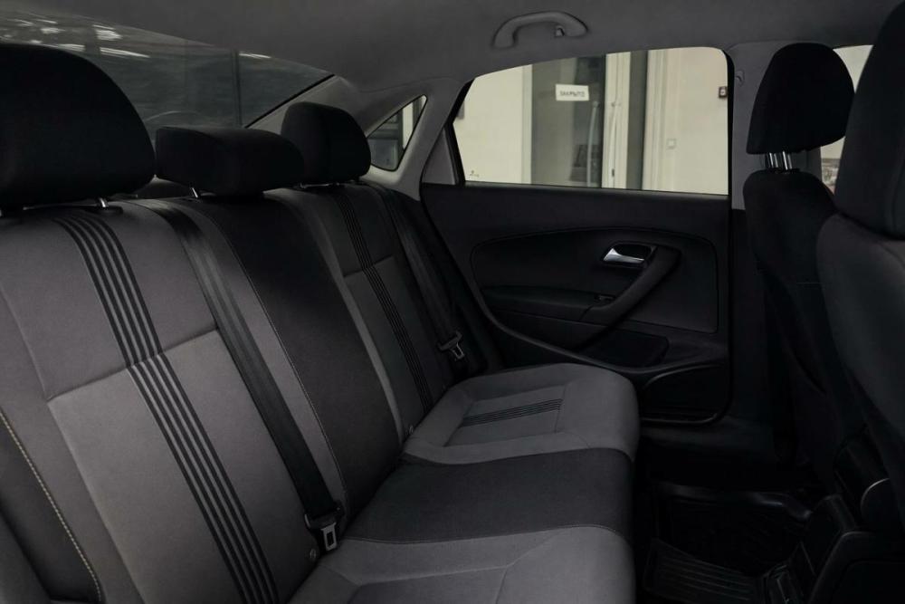 Volkswagen Polo V Рестайлинг Омск  - изображение 17