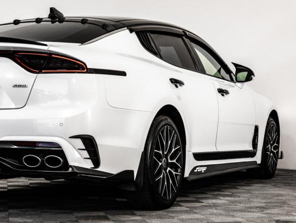 Kia Stinger I с пробегом 2019 года, цена 2 099 000 рублей, 167357 км, лифтбек, Автокод Объявления