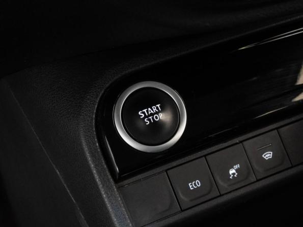 Renault Kaptur I с пробегом 2020 года, цена 1 575 000 рублей, 151463 км, внедорожник, Автокод Объявления
