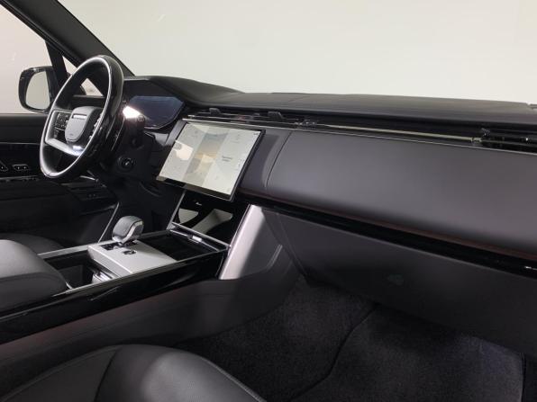Land Rover Range Rover V с пробегом 2024 года, цена 29 900 000 рублей, 1310 км, внедорожник, Автокод Объявления