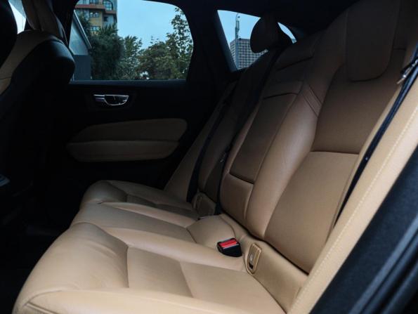 Volvo XC60 II с пробегом 2019 года, цена 3 900 000 рублей, 84259 км, внедорожник, Автокод Объявления