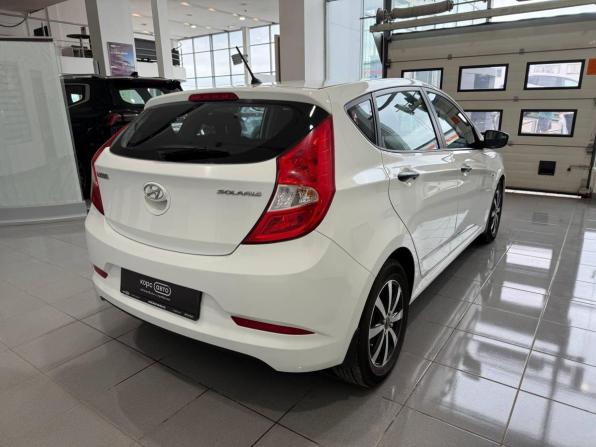 Hyundai Solaris I Рестайлинг с пробегом 2015 года, цена 1 096 000 рублей, 93800 км, хэтчбек, Автокод Объявления