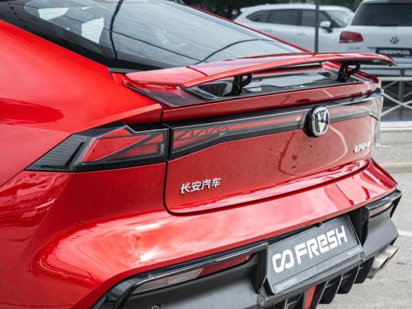 Changan UNI-V I с пробегом 2023 года, цена 2 355 000 рублей, 35531 км, лифтбек, Автокод Объявления